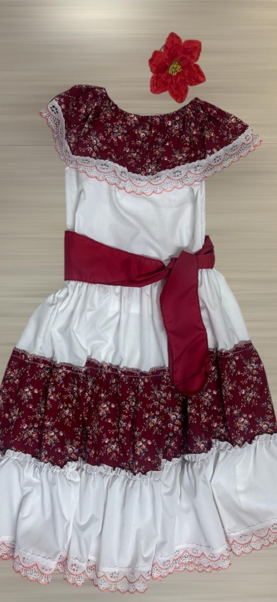 Traje típico puertorriqueño para niña