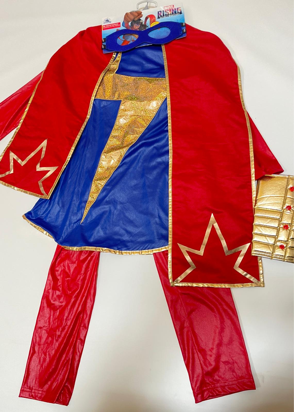 Disfraz de superheroína infantil